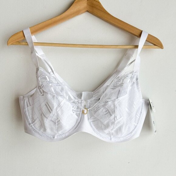 Chantelle white Lace Underwire Sexy Bra 36D - Picture 1 of 10